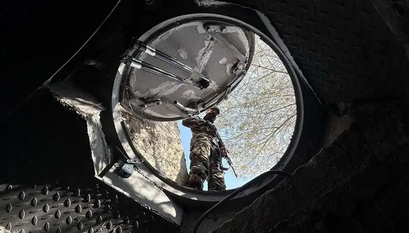 Suriye'de Esad'ın Kardeşinin Gizemli Tünelleri ve Kasalar Ortaya Çıktı